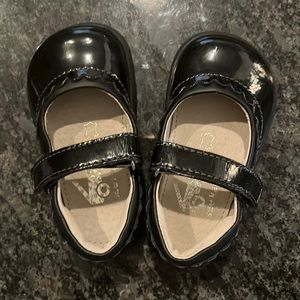 See Kai Run - Patent Mary Janes - Size 5